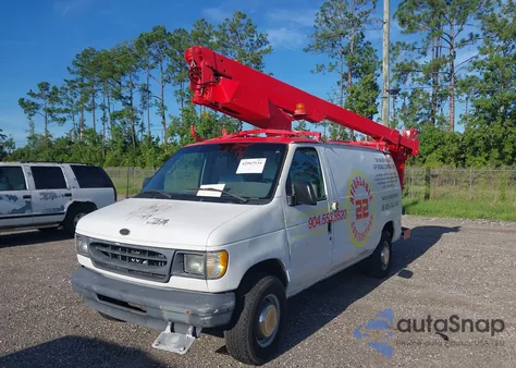2002 Ford E-350 Super Duty Commercial/Recreational z USA, uszkodzony, nr VIN 1FTSE34L22HB51359